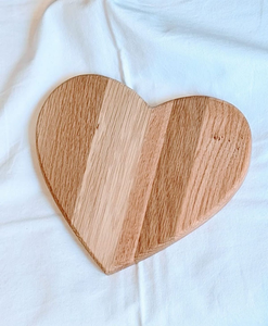 Tabla de cortar de madera con forma de corazón |   Tabla de Cortar de Madera Natural Sólida para Cocina, Hogar y Regalos - Product Image 6