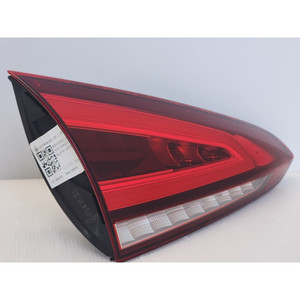 ไฟ LED หยุดด้านหลังซ้ายในตัวประตูเมอร์เซเดส คลาส เอ ซีรีส์ (W177) A1779061900 LED 282914 (18>) - Product Image 4