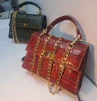 Sac à main de luxe pour femme en cuir plaqué crocodile, sac bandoulière, pochette avec couverture en alligator par Anwar Enterprises