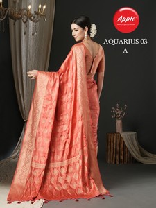 Superbe saree en satin avec un joli motif floral-Un choix festif et élégant pour les femmes, idéal pour les mariages et les événements spéciaux - Product Image 4