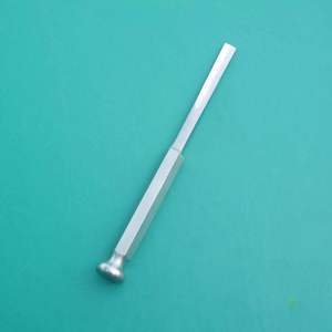 เครื่องมือผ่าตัดแบบใช้ซ้ำได้ น้ำหนักเบา ขนาด 6 มม. ผลิตจากสแตนเลสเกรดพรีเมียม รุ่น Alexander Gouge ได้รับการรับรองมาตรฐาน CE ระดับ II สำหรับ - Product Image 5