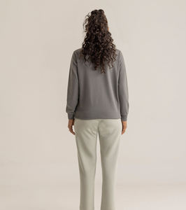 Sudadera Clásica Gris con Cuello Redondo, Manga Larga, Estilo Casual con Bolsillo Tipo Canguro, Corte Holgado, Estilo Urbano Personalizado - Product Image 2