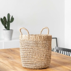 Round <b>woven</b> <b>basket</b> made of sea grass, Mera brand, with a handle - Product Image 5