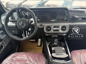 Nuova Mercedes Classe G W465 Nera SUV 2019 con Motore Turbo a Benzina, Cambio Automatico e Finiture Esterne Aggiornate - Product Image 2