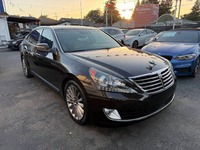 Hyundai Equus Signature 2016 en excellent état, moteur V8 de 429 ch, très bien équipée, faible kilométrage