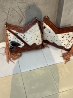 Sac à franges en cuir métallisé fait main, personnalisé et tendance, sac mini unique de haute qualité pour femmes avec pierre dissimulée
