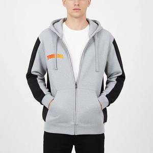 Sudadera con Capucha Desgastada para Hombre con Detalles Rotos, Estilo Casual Urbano, para un Look Cómodo y Uso Diario - Product Image 5