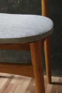 Fauteuil en bois de style Mid-Century pour la décoration du salon - Product Image 3