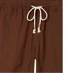 Pantalones cortos de baloncesto de malla de poliéster de doble capa personalizados con patrón sólido Pantalones cortos de malla en blanco coloridos - Product Image 5