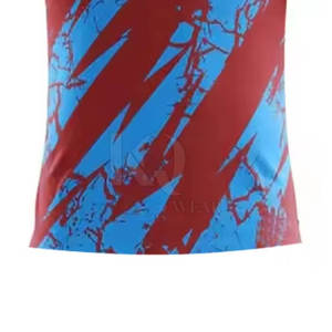 Maillot de football personnalisé par sublimation, fabriqué avec un tissu haute performance, design respirant, idéal pour les équipes et les clubs - Product Image 5