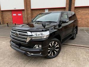 โตโยต้า แลนด์ครุยเซอร์ ปี 2022 พวงมาลัยขวา SUV เทอร์โบ เกียร์ออโต้ ไมล์ 25001-50000 ไมล์ หลังคาพาโนรามิก เบาะหนัง สภาพดีเยี่ยม ขาย - Product Image 2