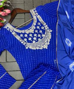 FANCY GEORGETTE BORDADO CODIFICACIÓN TRABAJO CON IMPRESIÓN DIGITAL LEHENGA CON DUPATTA FESTIVE WEAR PRECIO AL POR MAYOR ROPA ÉTNICA - Product Image 5