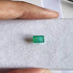 Piedra preciosa de corte de Esmeralda colombiana Natural de calidad AAA con certificado IGI, excelente brillo, bonito Color verde, piedra preciosa suelta perfecta - Product Image 1