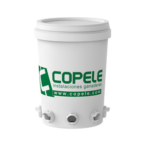 Perdrix en plastique avec 8 buses anti-gaspillage - Product Image 1