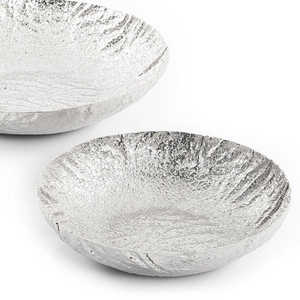 Tazón de Servir Redondo Tradicional de Aluminio Niquelado con Detalles Intrincados Grabados a Mano - Product Image 5