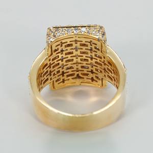 Bague hip-hop pour homme en or jaune 14 carats avec diamants, pour sublimer leur look, clarté VVS. - Product Image 2