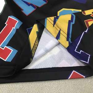 Pantalones cortos de entrenamiento de gimnasio de malla de poliéster de secado rápido con logotipo personalizado, pantalones cortos de malla de sublimación para hombres a precio razonable - Product Image 4