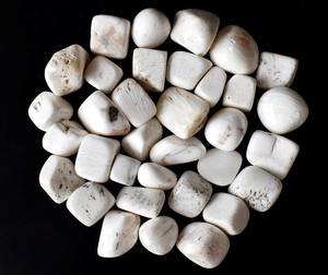 Cristales de Scolecita Naturales Bellamente Pulidos, Estilo Feng Shui, Pulidos para Coleccionismo, Meditación y Sanación - Product Image 3