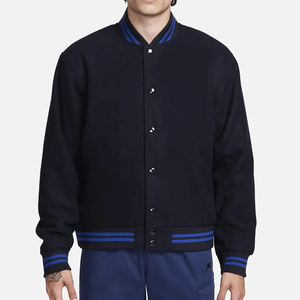 Veste de baseball oversize vintage en cuir brodée, coupe-vent et imperméable, style streetwear sportif et tendance - Product Image 1