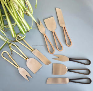 Juego de cubiertos de queso con mango de Metal con acabado de oro decorativo hecho a mano con acabado de plata antigua para uso en la cocina del hogar - Product Image 2