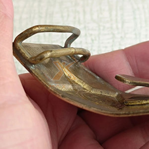 Factory Direct Supply Uniform Accessories Ceremonial Iron Buckles New Design Ceremonial Iron Buckles - Product Image 4