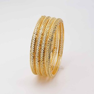 Luxury Traditional <b>Gold</b> <b>Plated</b> Brass Fashion Bracelets Dye <b>Gold</b> Filled <b>Bangles</b> <b>Gold</b> <b>Plated</b> Forming <b>Bangle</b> Jewelry - Product Image 1