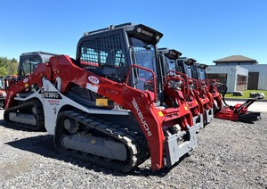 Chargeuse-pelleteuse Takeuchi TL10V2 2024, moteur Kubota, boîte de vitesses PLC, climatisation, cabine, haute efficacité, haut débit, auxiliaire Hydac, prix avantageux - Product Image 5