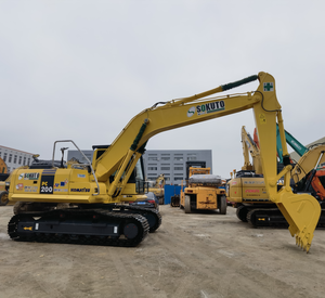 Excavatrice sur chenilles PC200-8 Komatsu de 20 tonnes d'occasion Excavatrices à PC200-8 Komatsu d'occasion avec un excellent équipement - Product Image 5