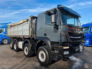 Camion benne IVECO TRAKKER AT410T 8X4 neuf/d'occasion avec caméra arrière 360°, capacité de charge 31-40T, émission Euro 6, diesel Dongfeng, automatique - Product Image 3