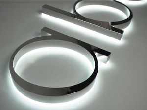 Lettres <span class=keywords><strong>en</strong></span> acier inoxydable avec éclairage LED, enseignes <span class=keywords><strong>en</strong></span> relief 3D, signalétique extérieure illuminée pour magasins, logo d'entreprise, lettres éclairées latéralement par LED - Product Image 3