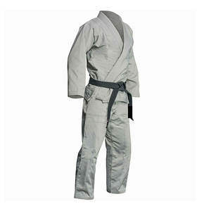 Tenues de Jiu Jitsu avec logo frontal, 100% coton, respirantes et à séchage rapide, coupe athlétique moderne, conçues pour dompter le dojo - Product Image 3