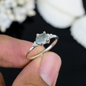 Anillo de Aguamarina de Plata de Ley 925 minimalista, joyería de piedras preciosas hecha a mano elegante, regalo elegante para su piedra natal de marzo - Product Image 3