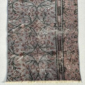 Turkish Vintage Small Rug 1.6x3.2 ft, <b>Brown</b> Oriental Rug <b>Wool</b> - Product Image 4