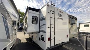 เจย์โก้ เรดฮอว์ค 24B สีขาว รุ่นใหม่ ปี 2026 จากสหรัฐอเมริกา - Product Image 3