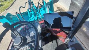 Chargeuse sur pneus Sunward 1200 kg avec moteur Yanmar, composants principaux neufs et d'occasion, y compris la pompe et l'engrenage - Product Image 4