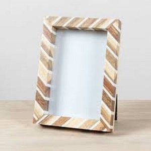 Cadre Photo en bois élégant fait à la main avec incrustation de laiton résine de haute qualité pour la décoration intérieure et cadeau - Product Image 2