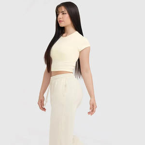 Top qualité Beige 100% coton femmes t-shirt décontracté léger doux respirant et élégant concepteur décontracté Fit Gym entraînement t-shirt - Product Image 6