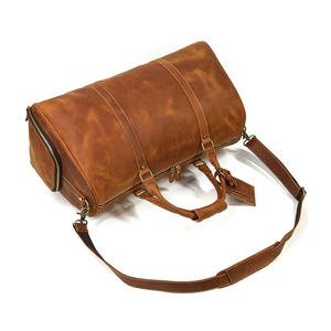Grand sac polochon en cuir véritable imperméable personnalisé léger et décontracté avec fermeture éclair pour hommes femmes week-end voyage sport nuit - Product Image 4