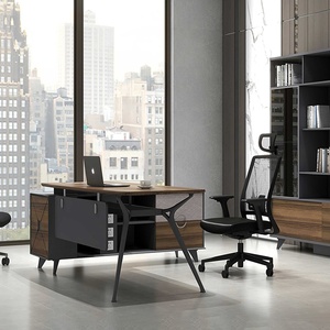 Escritorio Ejecutivo de Diseño Moderno y Lujoso, Hecho a Mano con Paneles de Madera, Muebles de Oficina Comerciales, Fácil Montaje, Alta Calidad - Product Image 2