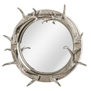 Espejo de Pared Irregular con Marco de Aluminio de Lujo, Decorativo para Villas Modernas, Personalizado, Antioxidante, con el Aspecto Más Atractivo - Product Image 3