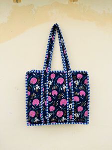 Sac fourre-tout matelassé indien en coton de haute qualité petit sac à main d'été avec fermeture à glissière à double poignée pour les achats d'hiver - Product Image 5