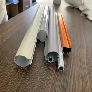 Profilé d'extrusion en aluminium série 6000 de haute qualité YG-1308 avec pliage pour applications linéaires LED, revêtement en poudre - Product Image 2