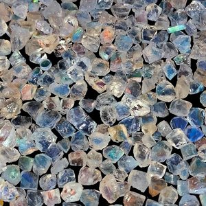 Piedra lunar arcoíris de Madagascar, piedra preciosa cruda, piedra lunar multifuego, piedra preciosa áspera, piedra lunar azul rara para hacer joyería de alto grado - Product Image 5