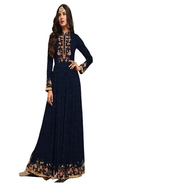 Diseñador más vendido Ropa étnica Trabajo de bordado Fancy Salwar Kameez para mujeres Disponible a precio asequible