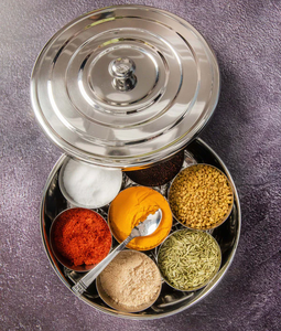 Boîte à épices en acier inoxydable Récipient à épices aux herbes Ensemble de 10 pièces Ustensiles de cuisine Comptoir Boîte à épices en acier Meilleur prix - Product Image 4