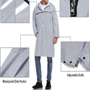 Chaqueta de exterior unisex personalizada con logotipo personalizado y capucha impermeable para hombre, chaqueta cortavientos impermeable fabricada por Dress Sports - Product Image 5