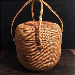 Paniers de rangement en rotin naturel faits à la main Organisateurs de maison de haute qualité fabriqués à la main du Vietnam - Product Image 5