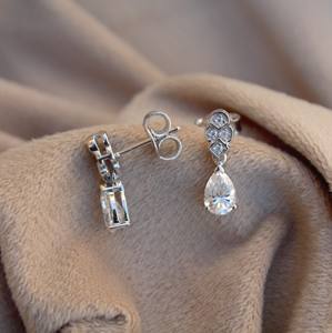 Boucles d'oreilles Moissanite légères en argent sterling 925 avec goutte de poire Dangle avec bijoux légers Push Back avec 925 estampillé - Product Image 3