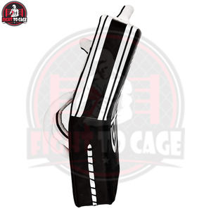 Bouclier de frappe haute performance en cuir et PVC pour l'entraînement au karaté, au taekwondo et au MMA - Product Image 5