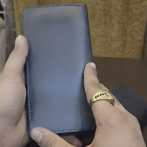 Portefeuille long en cuir de qualité supérieure pour homme avec plusieurs emplacements pour cartes et poche zippée, élégant portefeuille bifold bleu marine formel - Product Image 1